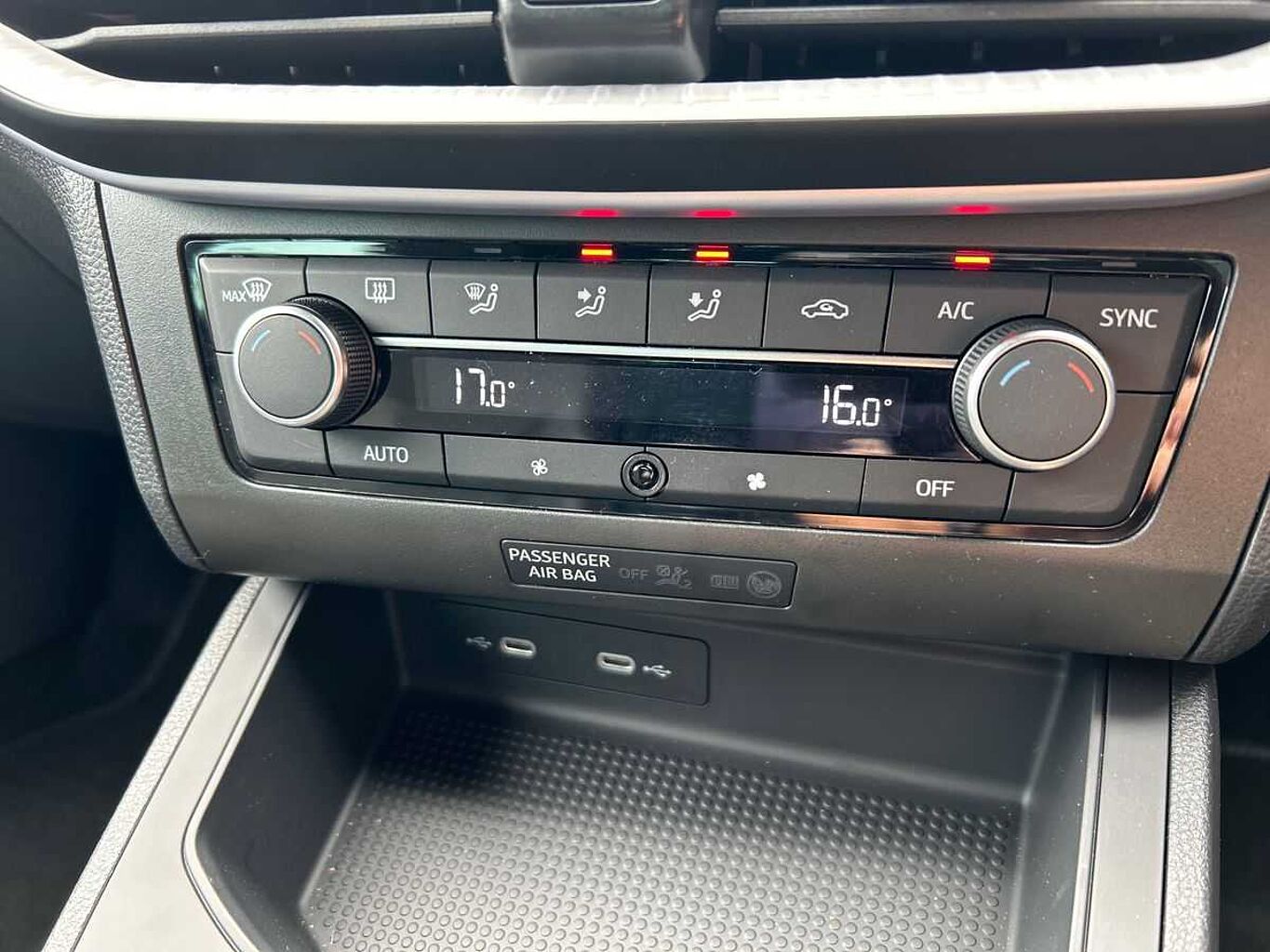 SEAT Ibiza 1.0 TSI 115 FR Sport 5dr