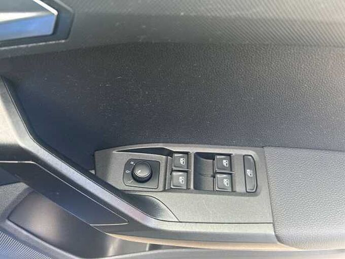 SEAT Arona 1.0 TSI SE Technology 5dr